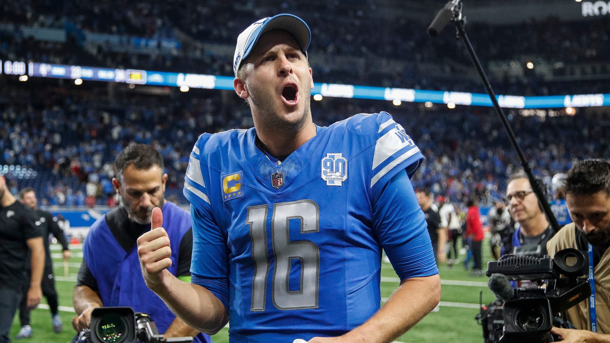 Lions make Jared Goff NFL's second highest-paid player with massive extension, per reports