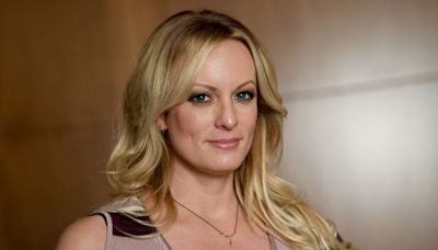 ¿Quién es Stormy Daniels, la pieza clave en el juicio penal contra Donald Trump?