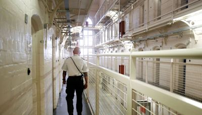 Thousands of prisoners to be released earlier than planned from September as jails face 'collapse'