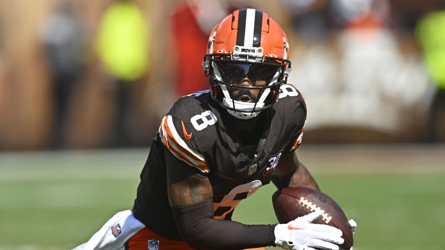 See Which Cleveland Browns Player Arrived For Week Two Of OTAs