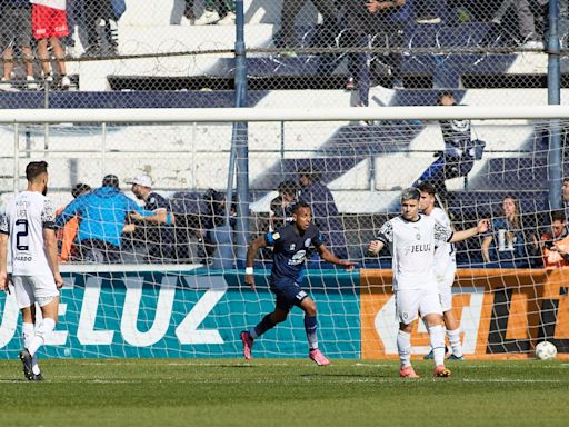 Independiente: a 40 años de su última Copa Libertadores, volvió a jugar muy mal y perder, alimentando aún más la interminable nostalgia