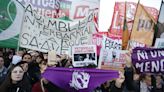Ni Una Menos: con una fuerte crítica a la política económica de Milei, las manifestantes reclamaron en el Congreso
