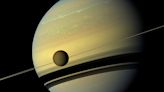 The moon and Saturn will ‘kiss’ on Friday. Cincinnati Observatory tells us what to know