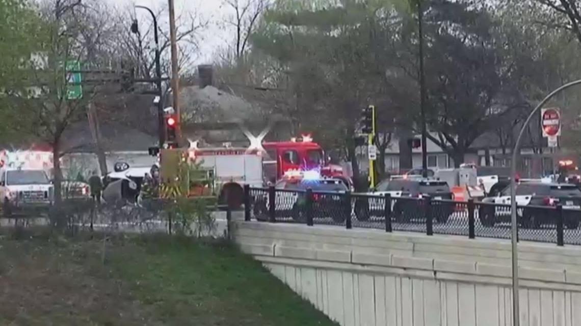 5 women injured in Minneapolis crash