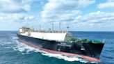 陸製「海上超級冷凍車」 全球首艘第五代大型LNG船命名交付 - 兩岸