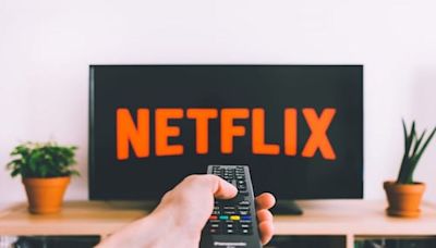 Netflix talks to investors for possible first blue-chip bond - CNBC TV18
