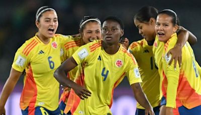 Selección Colombia Femenina primereó a México: aprovechó pelota para e hizo el primer gol