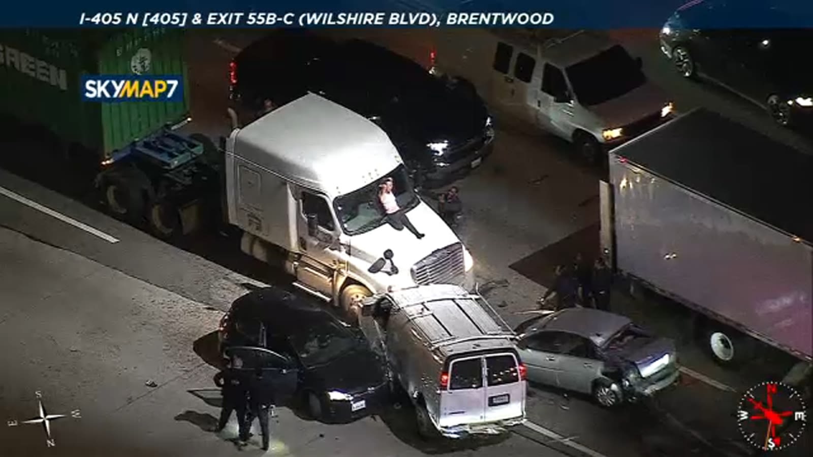 Chase suspect driving wrong-way crashes into oncoming traffic on 405 Fwy in Brentwood