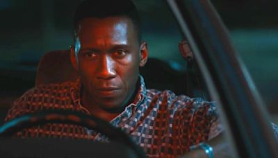 Mahershala Ali Leaves Blade Fans Hanging, Joins New Jurassic World Movie - SlashFilm