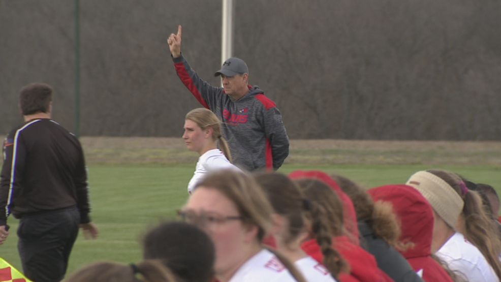 Pleasant Plains clinches Sangamo, Head Coach Greg Bryan wins 750th match