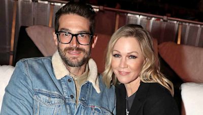 Jennie Garth Thought She 'Was Going on a Double Date with a Chippendale Dancer' Before Meeting Husband Dave Abrams