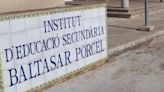 Un alumno denuncia a la directora de su instituto en Mallorca por prohibirle ir a su graduación