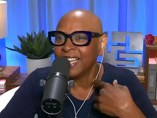 Robin Quivers shows off bald look on 'Stern Show,' talks losing her hair to chemo