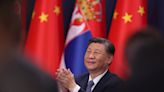 Alfombra roja para Xi Jinping en Serbia y Hungría