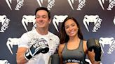 Alisson Lopes posa em momento fitness com a filha, Vanessa Lopes