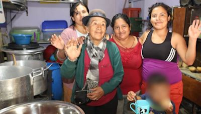 La historia de lucha de doña Ubalda: una mujer de 73 años que lidera una olla común en SJL