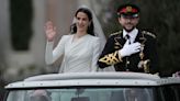 Príncipe heredero de Jordania se casa con arquitecta saudí en ceremonia llena de estrellas