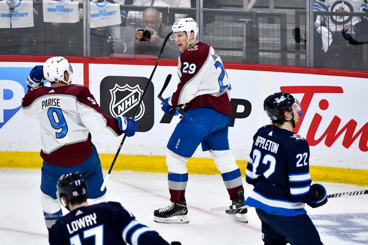 Winnipeg Jets vs. Colorado Avalanche FREE LIVE STREAM (4/26/24): Watch 1st round of Stanley Cup Playoffs online | Time, TV, channel