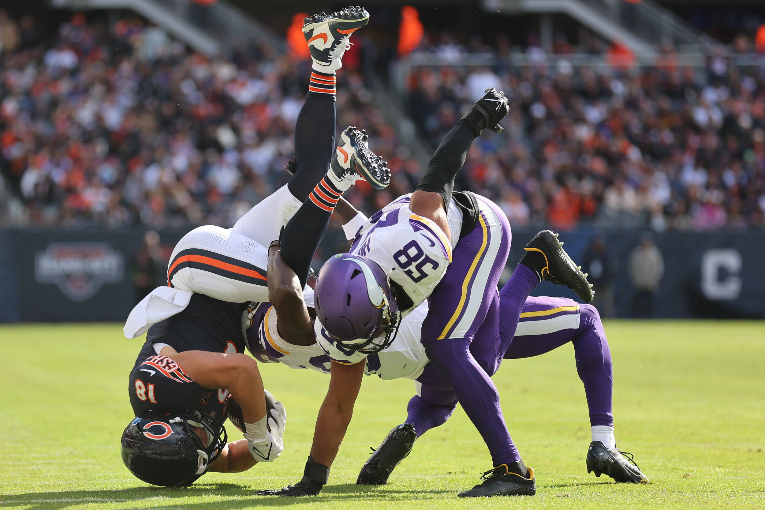Vikings Tight End Carted Off Field With Back Injury