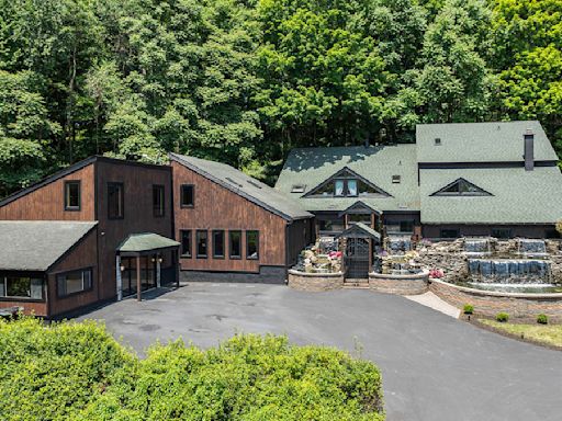 This $2.7 Million Safe House in Upstate New York Has Hosted U.N. Meetings and Royalty