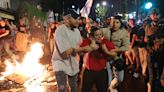 Jerusalem police forcefully disperse protesters demanding early election