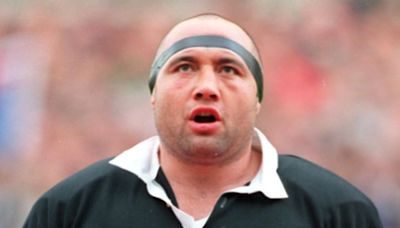 Former All Blacks star Norm Hewitt dies at 55 after battle with motor neurone disease