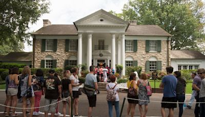 Judge in Tennessee blocks effort to put Elvis Presley's former home Graceland up for sale