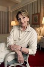 Siân Phillips