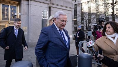 Bob Menendez Bribe Trial Moved to May 13 as Lawyer Stays on Case