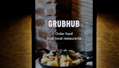 Amazon expands Grubhub deal in food delivery push