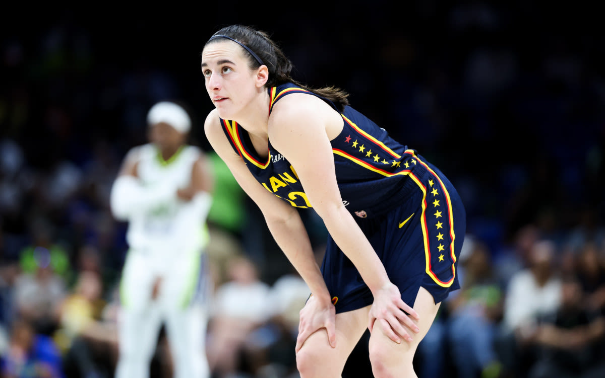 Indiana Fever Coach Uses One Word To Describe Caitlin Clark