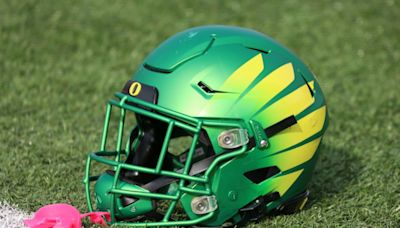 Oregon football coaches scheduled to attend 14 satellite camps