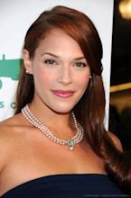 Amanda Righetti