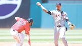 Detroit Tigers lose 5-4 in 10 innings at Cleveland on Wednesday afternoon