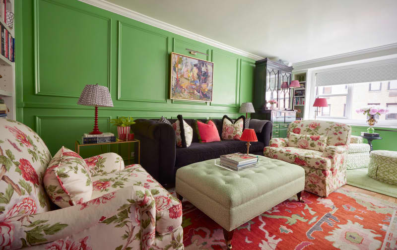 The Striking Green Paint in This Home Is One of the Best I've Seen