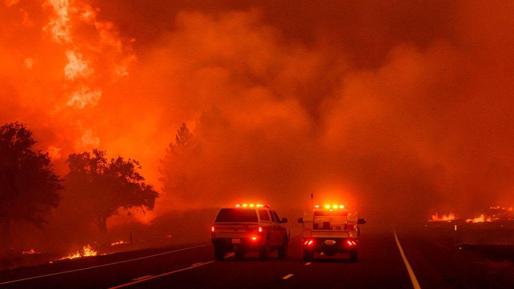 'Firenado' rips through California in year's biggest blaze