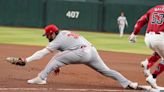 Reds offense remains dormant, lose to Diamondbacks