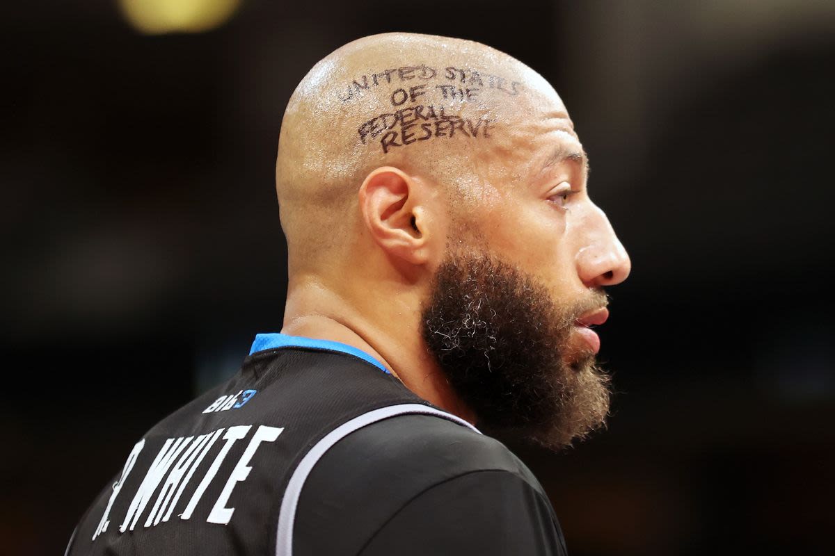 Who is Royce White, the basketball star challenging Sen. Amy Klobuchar?