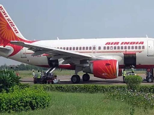 Air India's Delhi-Vancouver flight faces long delay on Sunday