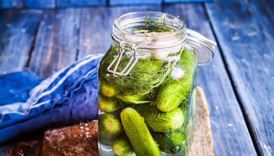 How To Make Pickles Yourself at Home