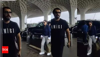 Watch: Amidst breakup rumours, Arjun Kapoor and Malaika Arora seen separately at the airport | Hindi Movie News - Times of India