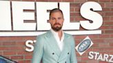 Stephen Amell Angers Arrowverse Costars After Publicly Opposing SAG-AFTRA Strike: ‘This F–king Guy’