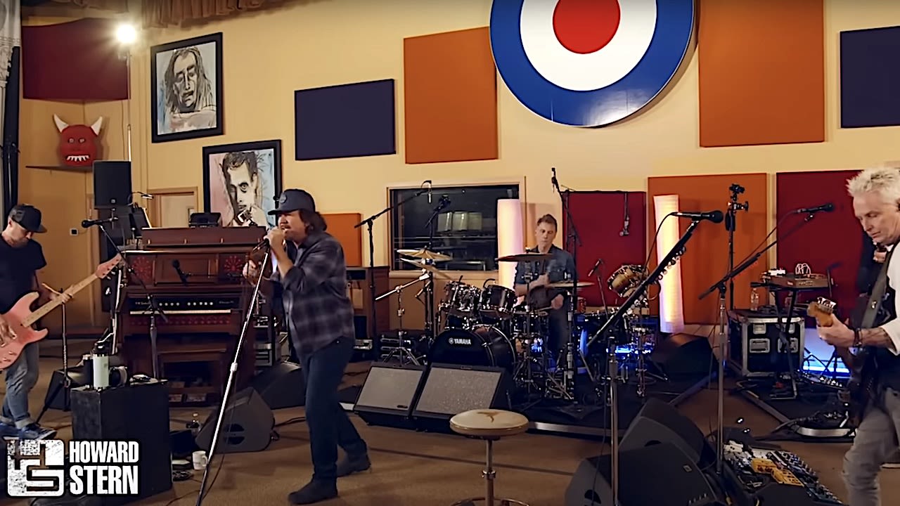 Watch Pearl Jam debut songs from new album Dark Matter during their first ever appearance on The Howard Stern Show