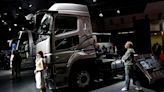 Daimler Truck to keep prices high, sees strong 2023