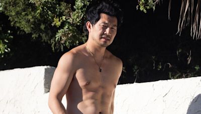 Shirtless Simu Liu flaunts his abs and more star snaps