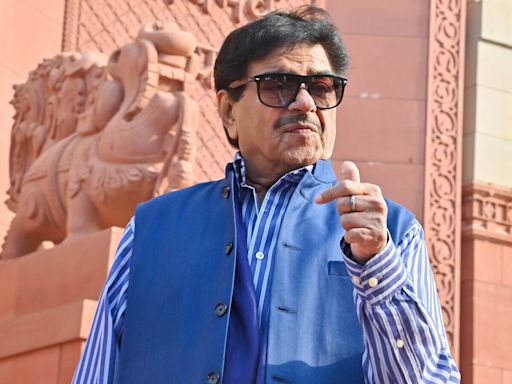 Shatrughan Sinha hospitalized, confirms son Luv | Mint