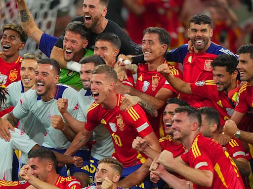 Luis de la Fuente y los 26 héroes de la cuarta Eurocopa de España