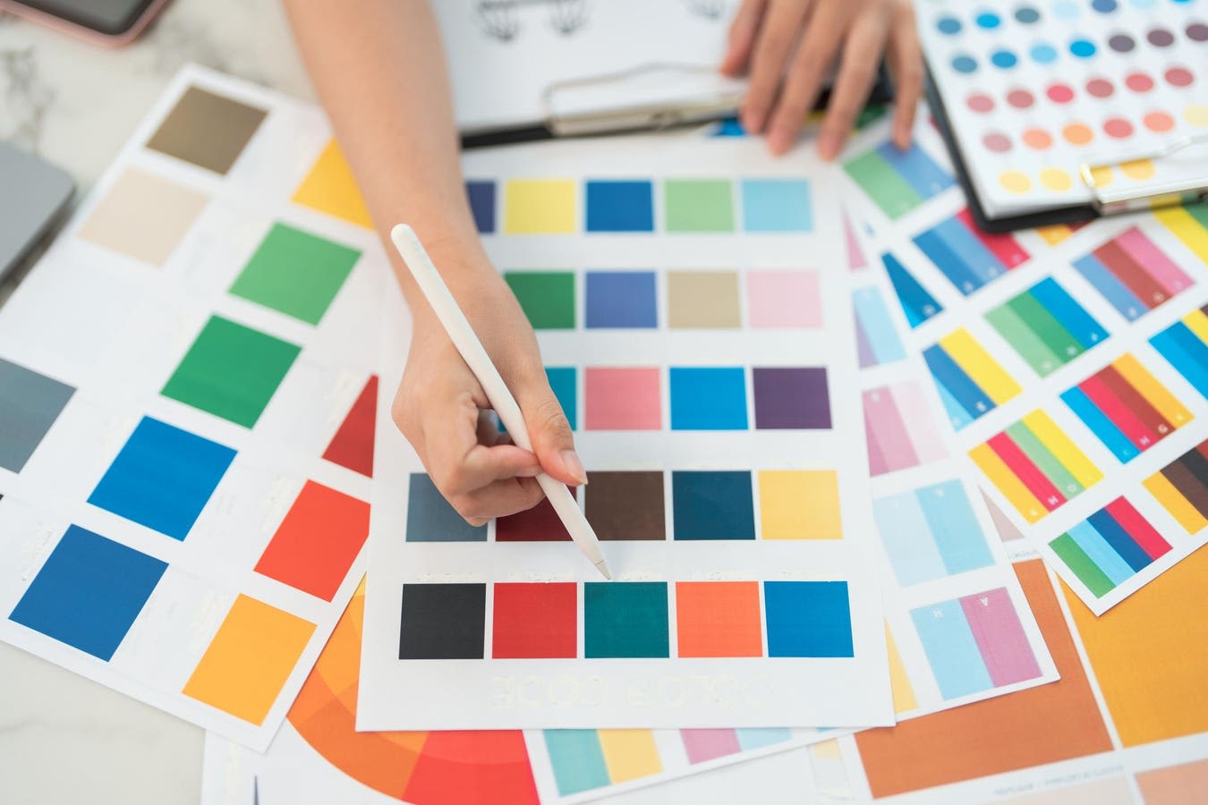 Council Post: How Color Plays A Powerful Part In Your Brand Strategy