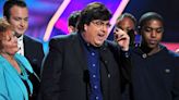 Dan Schneider processa produtores de Quiet on Set: O Lado Sombrio da TV Infantil