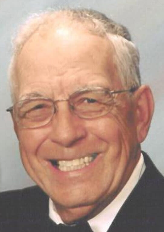 CARL RAPHAEL SNYDER - Gazette Journal